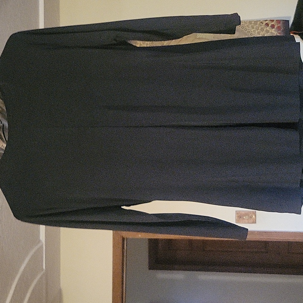 Black Wrap-Front Women's Top with Side Eyelet Detail - Picture 4 of 4